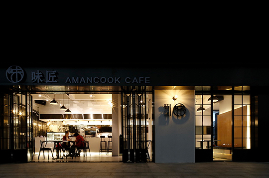 终端专卖店如何体现品牌视觉设计的精髓，让视觉感官更加深入人心